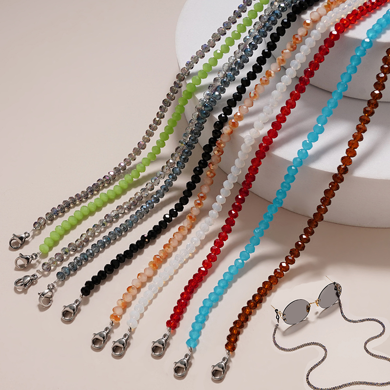 Mask Chain Holder - سلسلة نظارات كريستال للنساء أنيقة مكبرة