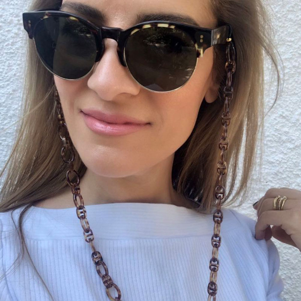 حبل تعليق قناع أكريليك فاخر وس - مراجعة Mask Chain Holder وسعره
