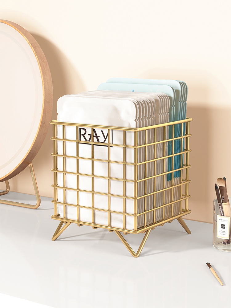 صندوق تخزين أقنعة للاستخدام مر - مراجعة Face Mask Storage Box وسعره